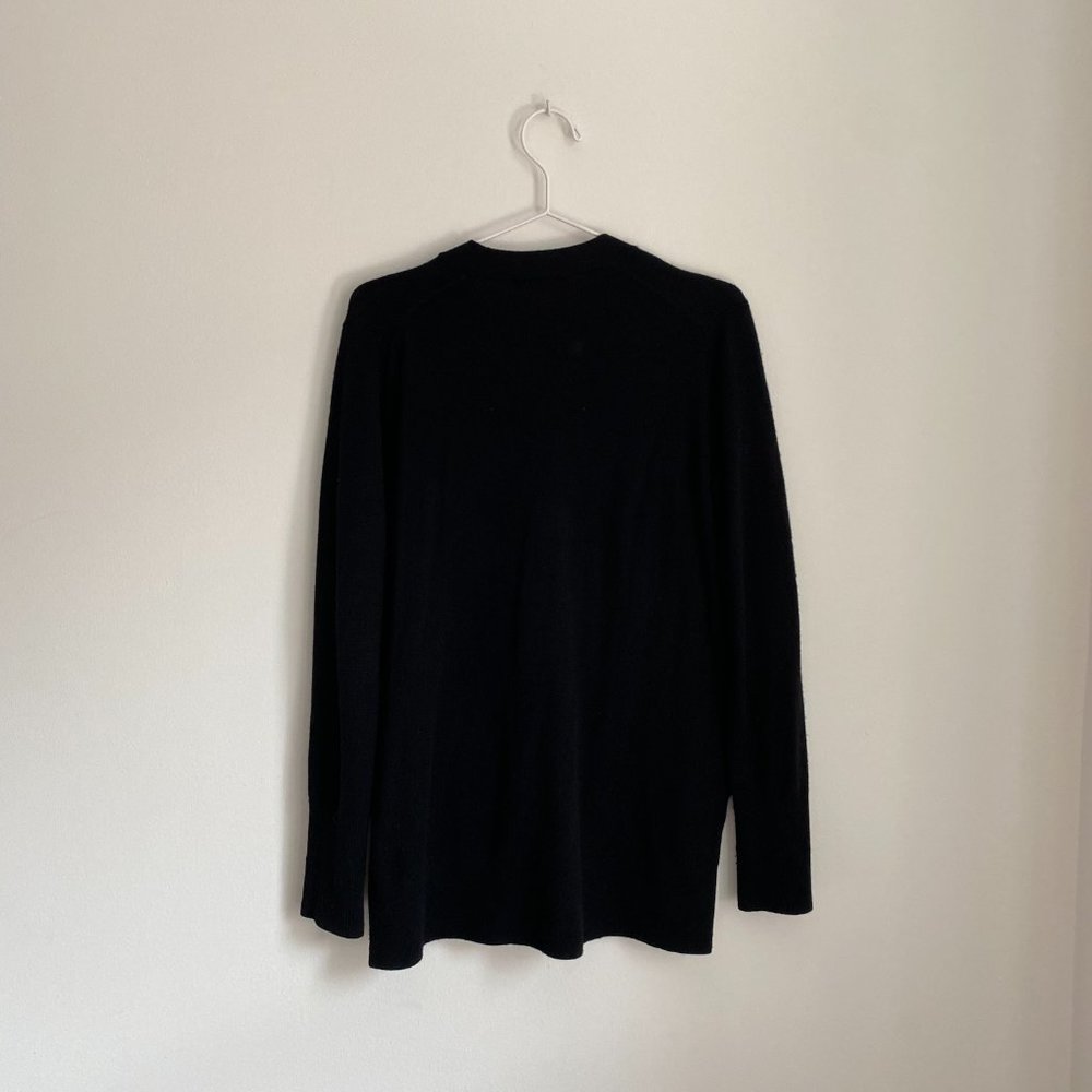 Everlane Cashmere Button Cardigan with Pockets - Picture 7 of 7